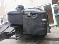 Briggs and Stratton 4 stroke engine